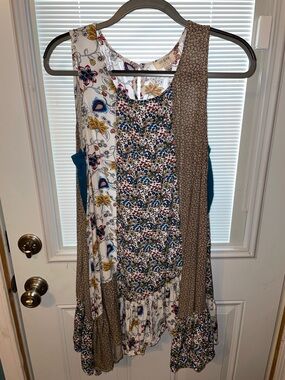 Umgee Mixed Floral Patchwork Midi Dress in White, Blue, Brown